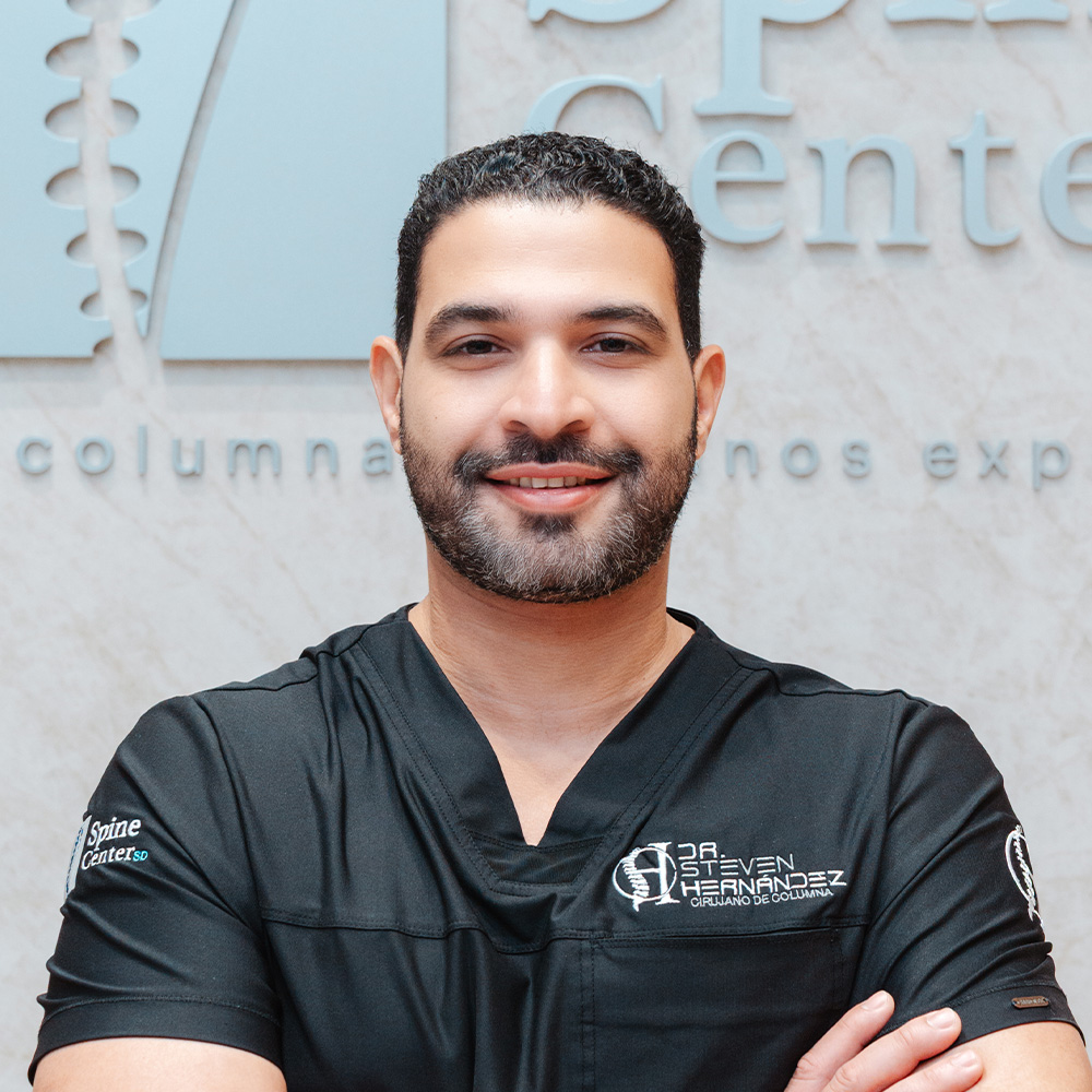 Dr. Steven Hernández